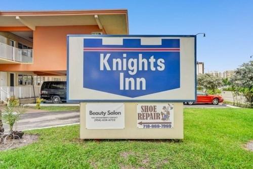 Private Hallandale Beach Studio Wbath Walking Distance To The Beach Pool Free Parking Екстер'єр фото